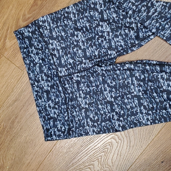 GURU leggings.    #3799 - Picture 2 of 6